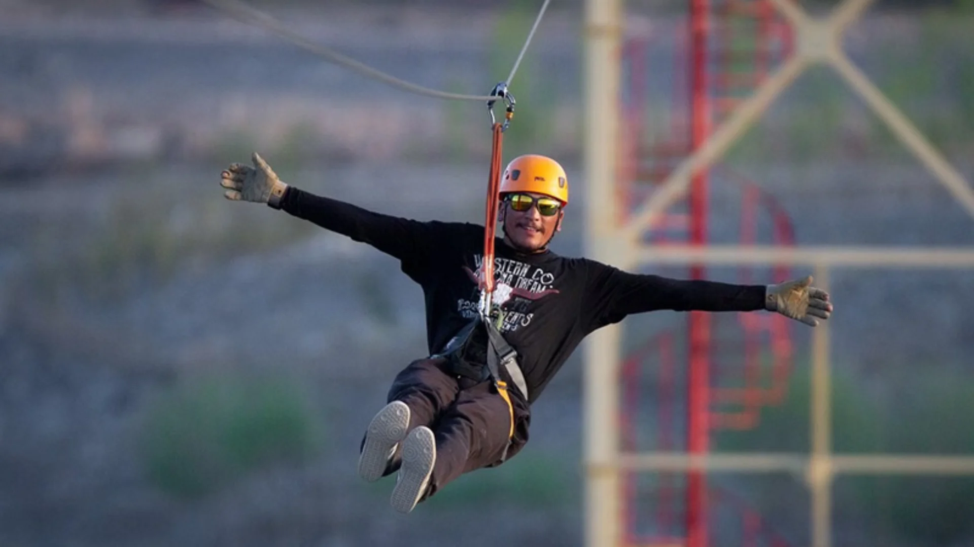 Zipline in Manali image 2