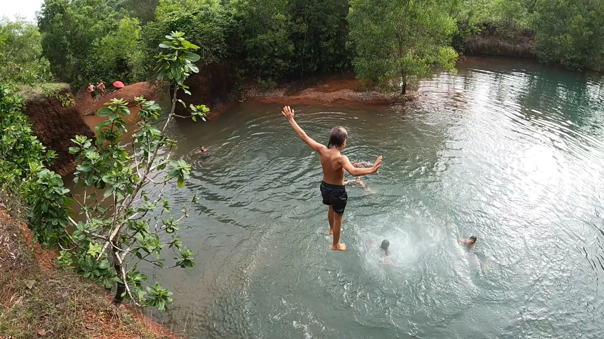 Cliff Jumping in Goa image 3