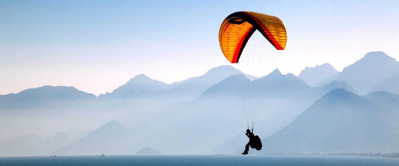 Paragliding in Manali