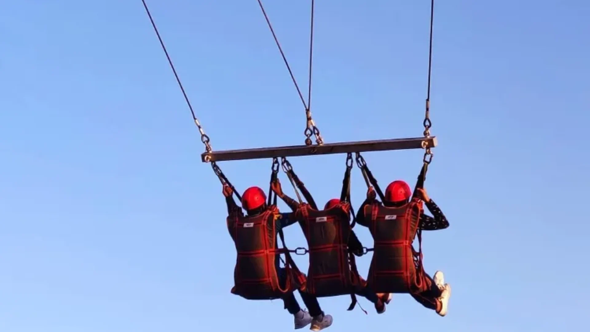 Giant Swing in Manali