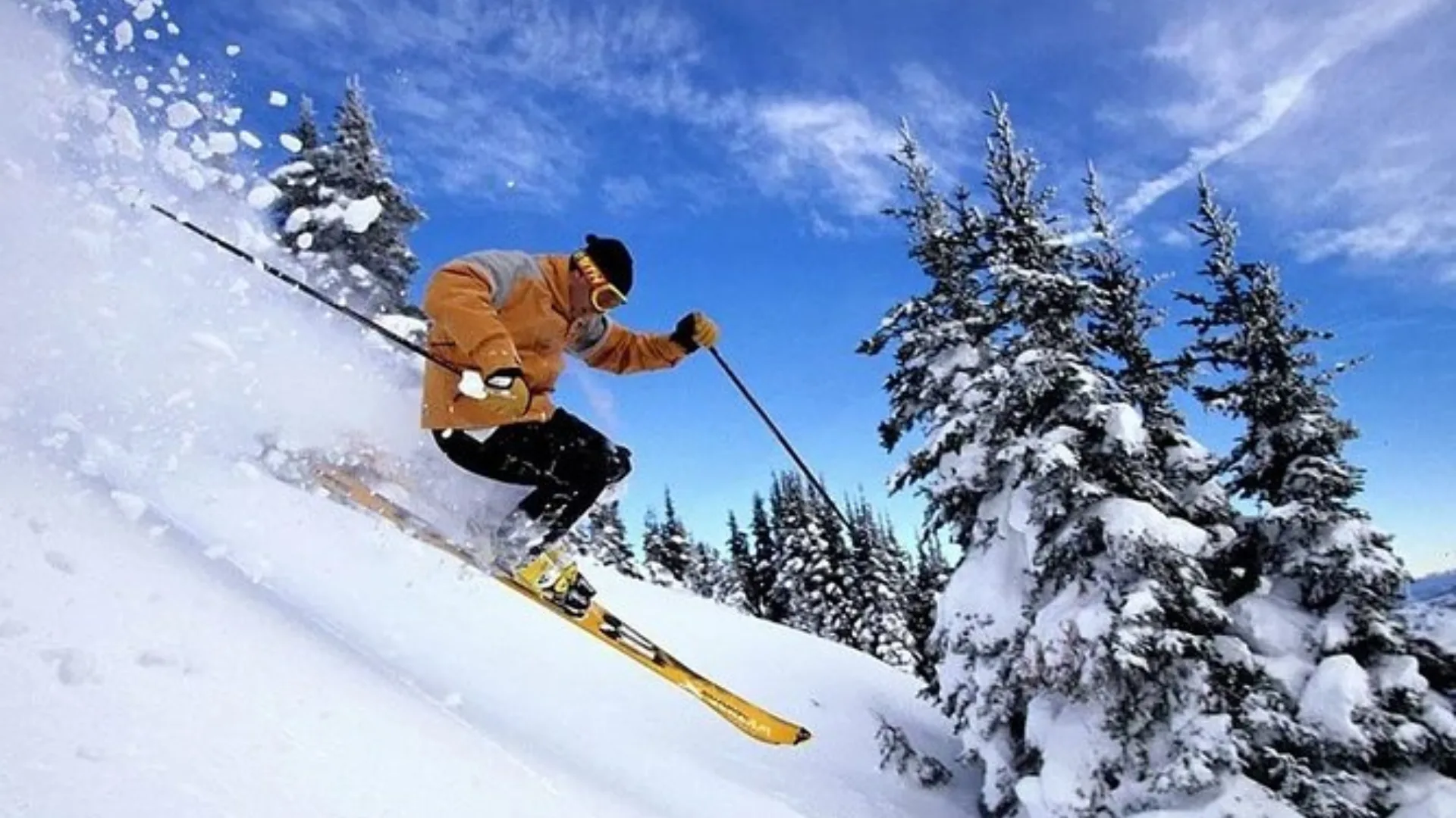 Snow Skiing in Manali